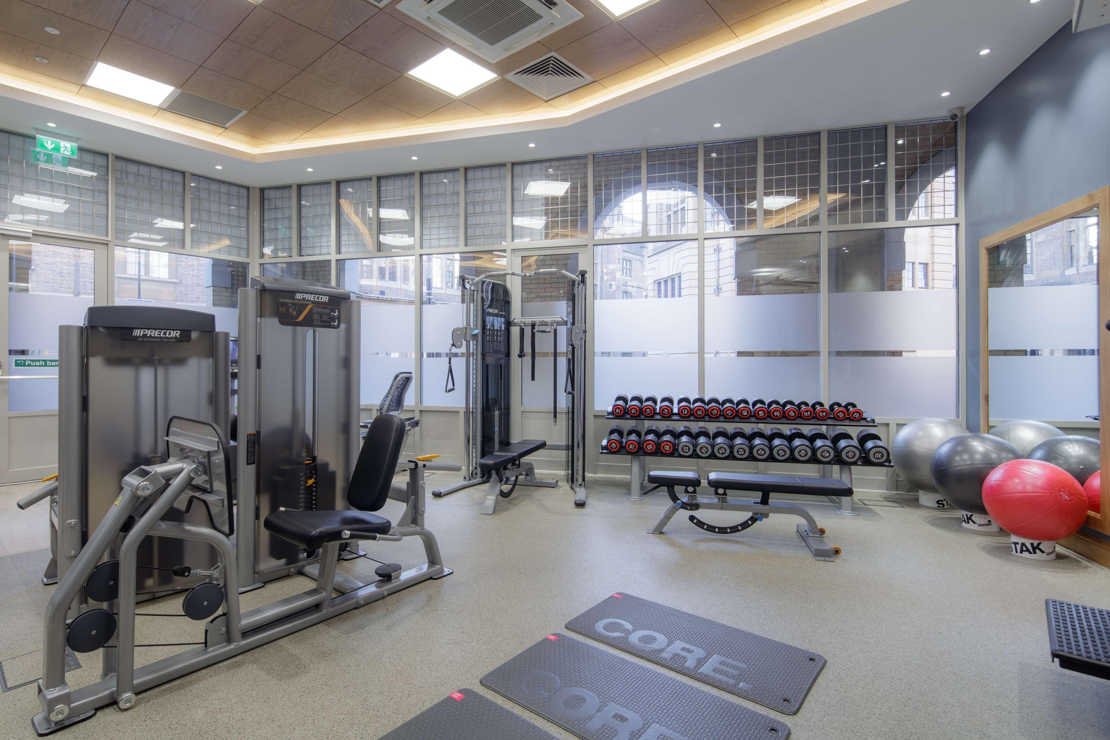 Hilton Cambridge City Centre Экстерьер фото